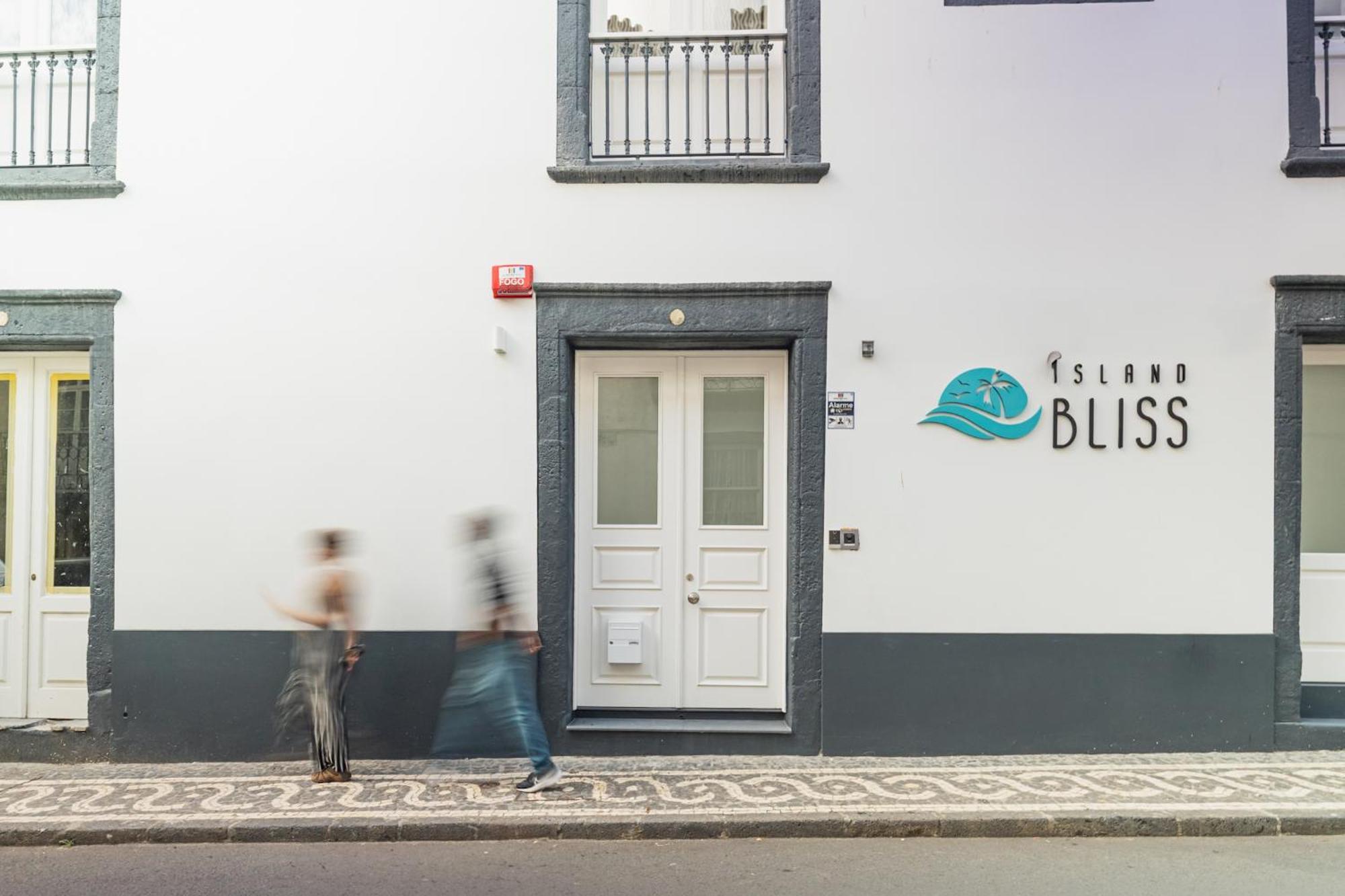 Island Bliss Hostel Ponta Delgada  Luaran gambar