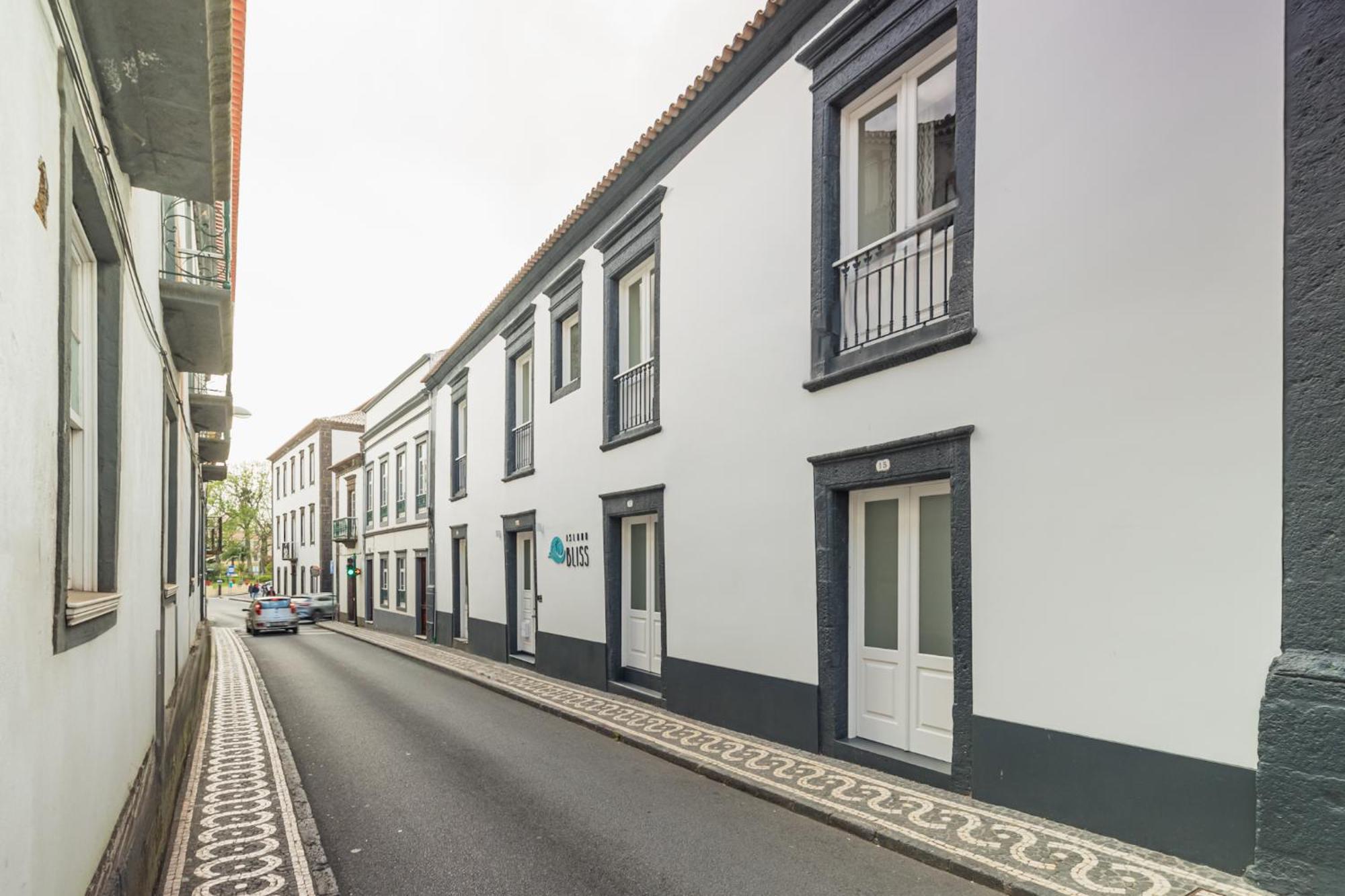 Island Bliss Hostel Ponta Delgada  Luaran gambar